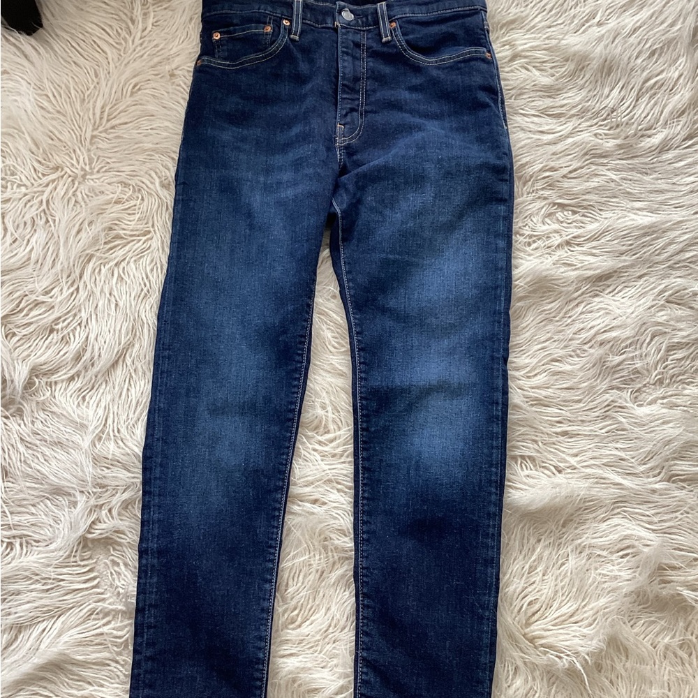 Levi’s Jeans size 32W 30 Long, 11 1/2” ris